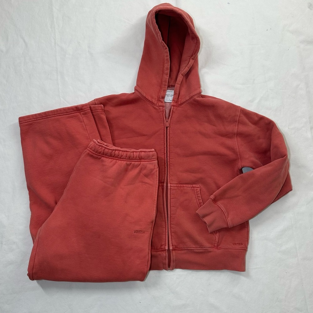 Aritzia Sweatfleece Set Sweatpants Hoodie
